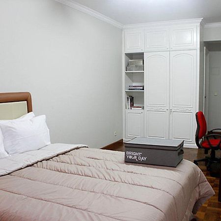 Kusuma Atmadja Residence Giacarta Esterno foto
