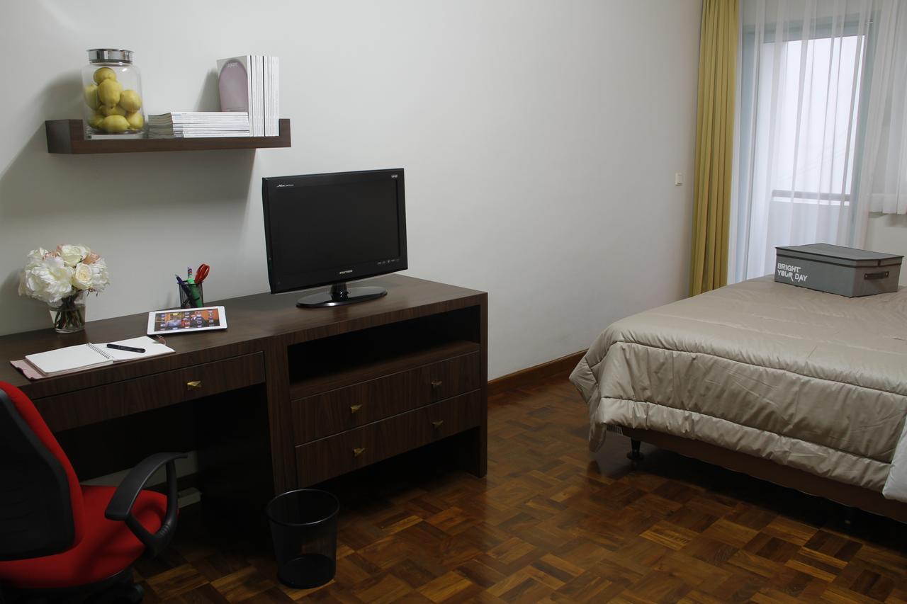 Kusuma Atmadja Residence Giacarta Esterno foto